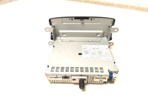 Dacia Duster (2017–2024) Radio (head unit) 281156409R - 2