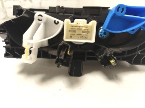 Dacia Duster (2017–2024) Heater control panel T93789B - 4
