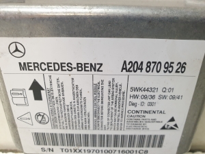 Mercedes Benz C-Class 204 (2007–2014) Turvapadja moodul A2048709526 - 4