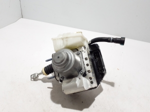 Ford Mustang Mach-E Mach-E (2020–2026) ABS plokk LK9C2D335CC - 5
