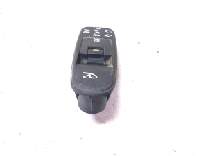 Front door glass switch - 966393777ZD