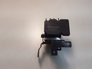 ABS unit - 589202P700