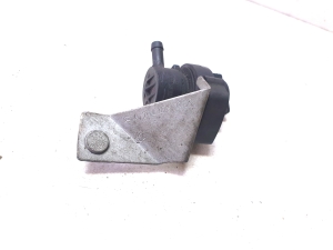 Mercedes Benz C-Class 204 (2007–2014) Solenoid A2044760136 - 3