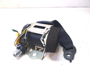 Mercedes Benz C-Class 204 (2007–2014) Tagumine turvavöö A2048608485 - 2