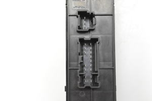 NISSAN Juke F15 (2010–2018) Fensterheberschalter vorne 254011KK0B - 4