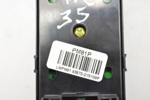 Hyundai ix35 (2009–2015) Front door glass switch 935702Y8109P - 4