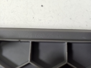 Mercedes Benz EQC N293 (2019–2026) Salona paneļa cita detaļa A2936802500 - 2
