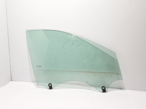 Vitre de porte avant - 803000182R