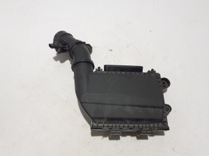   Air filter housing  - 165003299R 
