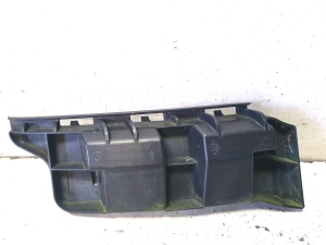 Rear bumper bracket - A2048800103