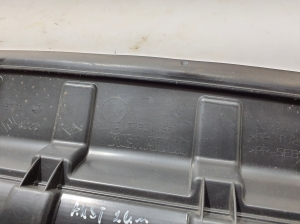 RENAULT Austral (2022–2026) Luftleitblech für den Kühler 215793115R - 2