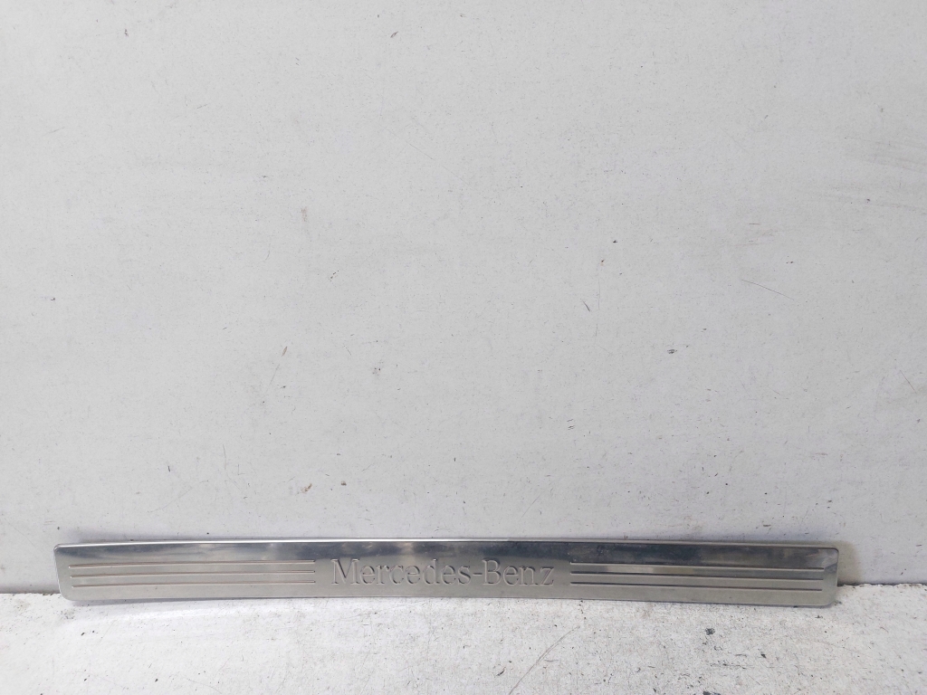 Mercedes Benz C-Class 204 (2007–2014) Inner sill trim A2046800135 Mercedes Benz C-Class 204 (2007–2014) Inner sill trim A2046800135