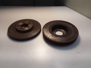 Kia Sorento (2009–2014) Priekšējais bremžu disks 517122W700 - 3