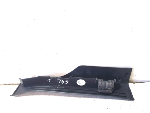 Mercedes Benz C-Class 204 (2007–2014) Inner sill trim A2046860336 - 2