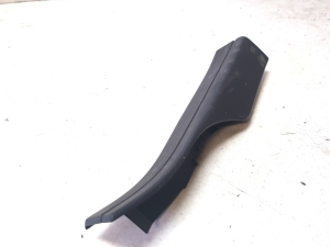Mercedes Benz C-Class 204 (2007–2014) Inner sill trim A2046860336 - 3