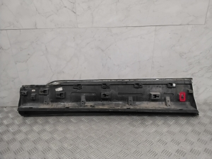 Volkswagen Tiguan (2017–2026) Front door molding 5NN854940 - 5