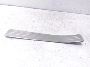 Mercedes Benz C-Class 204 (2007–2014) Inner sill trim A2046800235 - 4