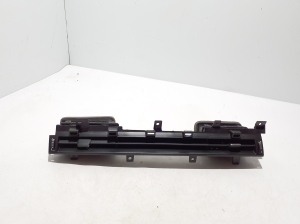 Ford Mustang Mach-E Mach-E (2020–2026) Dashboard air vent grilles LJ8BR018C19A - 3