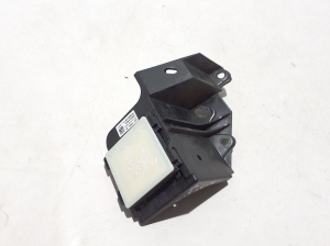 Ford Mustang Mach-E Mach-E (2020–2026) Pimeda nurga radar Distronic ML3T14H4031AH - 2