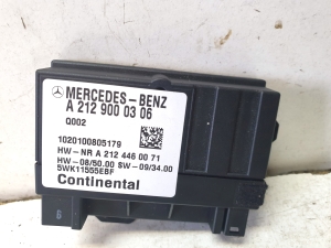 Mercedes Benz C-Class 204 (2007–2014) Fuel pump control module A2129000306 - 3
