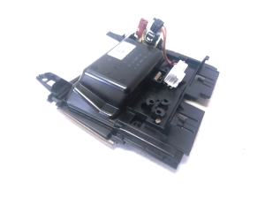 Mercedes Benz C-Class 204 (2007–2014) Front ashtray A2046800179 - 3