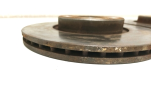Volkswagen Tiguan (2007–2016) Front brake disc 5Q0615301F - 5