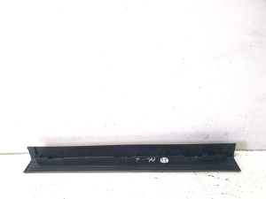 Mercedes Benz C-Class 204 (2007–2014) Inner sill trim A2046860136 - 4