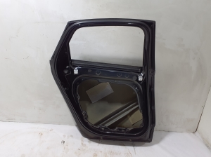 VOLVO S90 (2016–2026) Tagumised küljeuksed 31689115 - 3