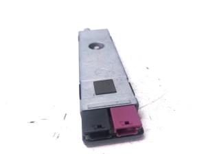 Mercedes Benz C-Class 204 (2007–2014) Antenas pastiprinātājs A2048204389 - 2