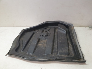 Mercedes Benz C-Class 204 (2007–2014) Tagumine põhjakaitse A2046100575 - 2