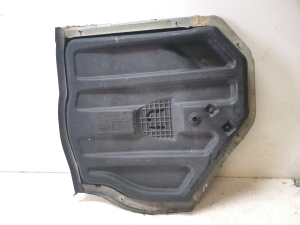 Mercedes Benz C-Class 204 (2007–2014) Tagumine põhjakaitse A2046100575 - 5