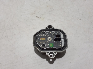 Xenon headlight control unit - E911613