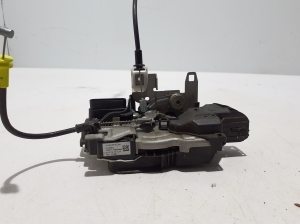 VOLVO S90 (2016–2026) Rear side door lock 31349903 - 2