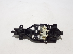 VOLVO S90 (2016–2026) Rear side door exterior handle and its parts - 3