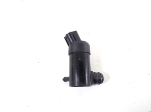   Front windshield washer pump  - 985103T500 