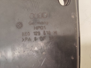 AUDI A4 B7 (2004–2008) Luftansaugschlauch 8E0129618 - 2