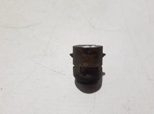 VOLVO S90 (2016–2026) Front parking sensor 31471009 - 2