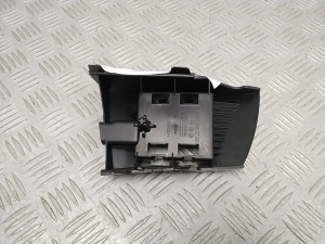 Mercedes Benz GLA-Class H247 (2019–2026) Distronic-Halter A2478852708 - 2