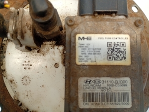 Kia Sportage (2010–2016) Kütusepump paagis 31110 - 4