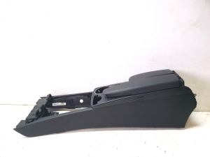 Mercedes Benz C-Class 204 (2007–2014) Keskkonsool A2046800150 - 2