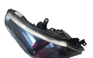 TOYOTA Verso (2009–2017) Scheinwerfer vorne 811100F09000 - 4
