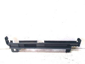 Mercedes Benz C-Class 204 (2007–2014) Radiator bracket 0477902904 - 2