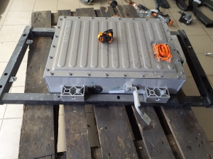 RENAULT Austral (2022–2026) Akumulators 295102176R - 3