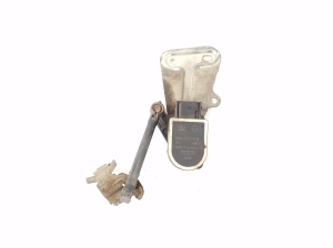 Mercedes Benz E-Class W212 (2009–2015) Niveausensor vorne A0045429918 - 2