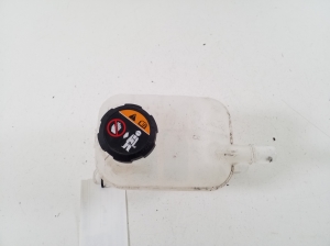   Coolant reservoir  - 25430GI000 