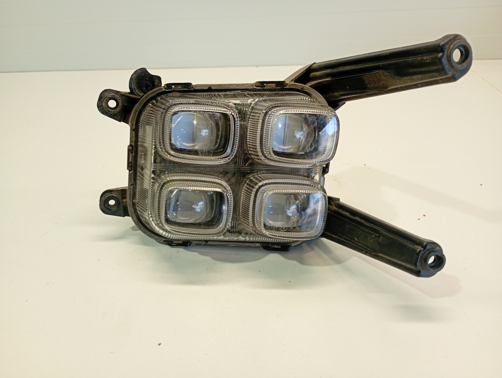 Kia Sportage (2010–2016) Front-Nebelscheinwerfer 92201