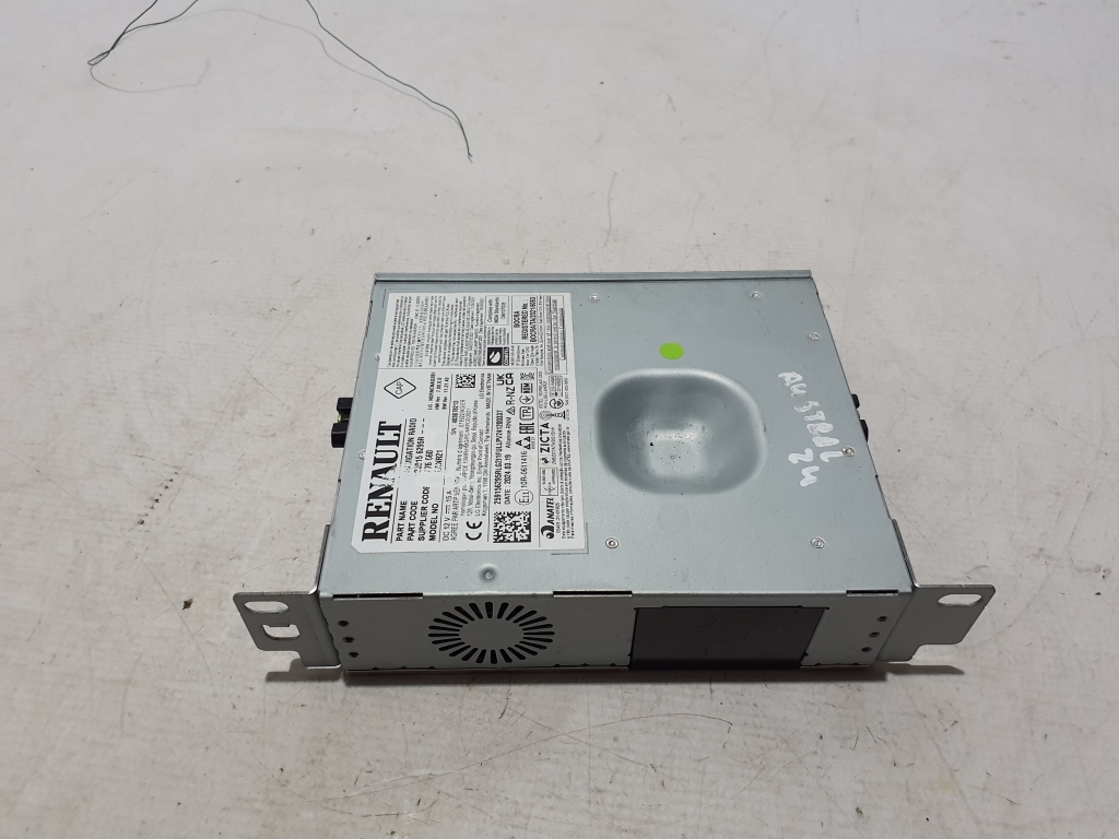 RENAULT Austral (2022–2026) Radio (head unit) 259156295R RENAULT Austral (2022–2026) Radio (head unit) 259156295R