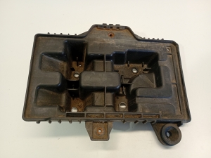Kia Sportage (2010–2016) Batteriehalter 37150 - 3