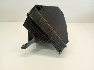 Kia Sportage (2010–2016) Õhufiltri korpus ja selle osad 28110 - 5