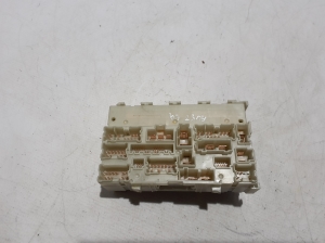 RENAULT Austral (2022–2026) Kaitsmekarp salongis 243809134R - 2